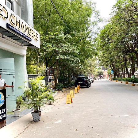 Bedchambers Serviced Apartments, Mg Road 구르가온 외부 사진