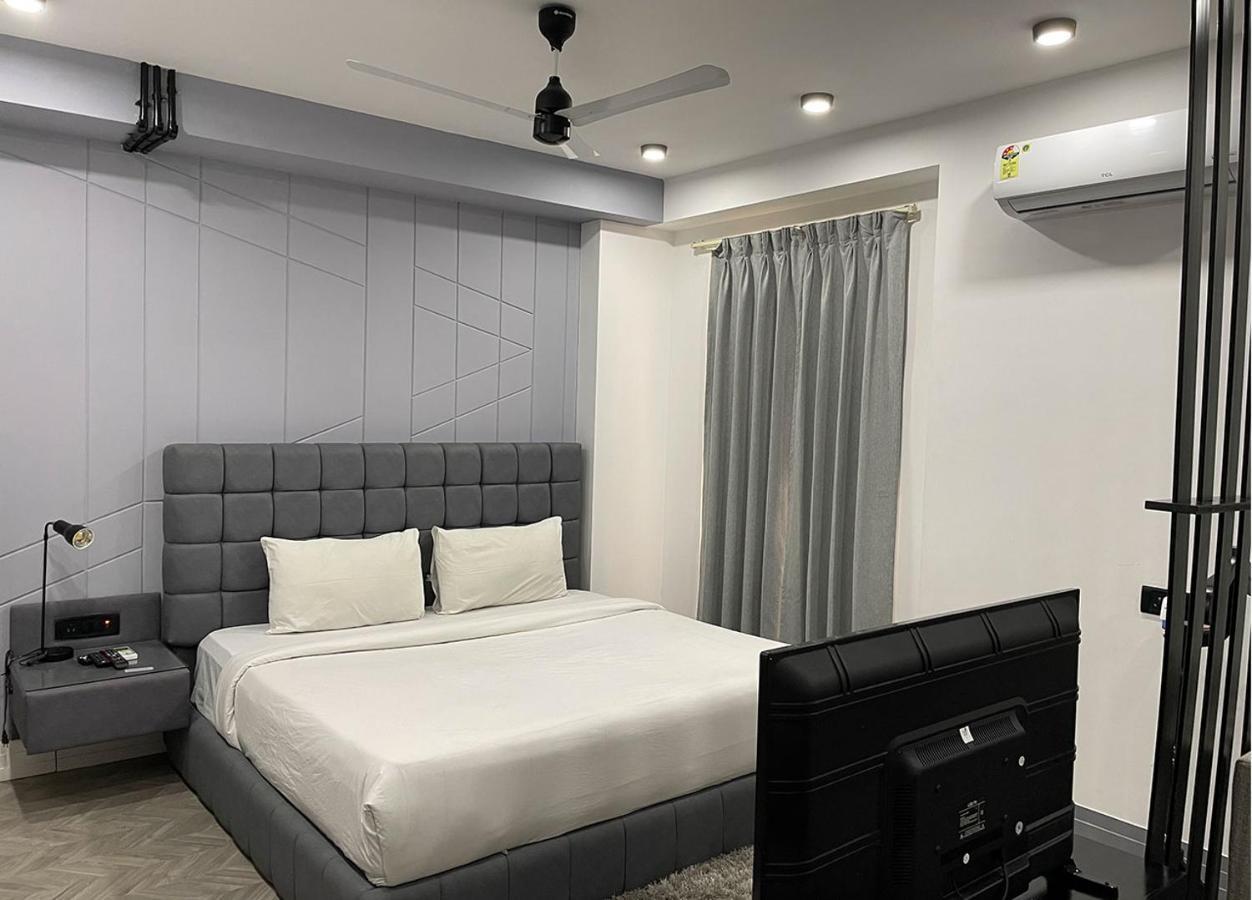 Bedchambers Serviced Apartments, Mg Road 구르가온 외부 사진