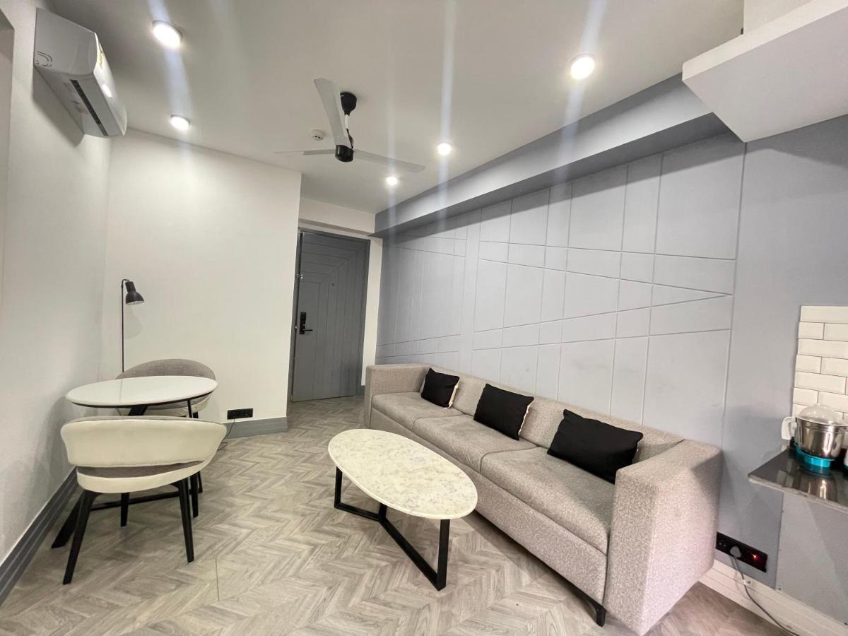 Bedchambers Serviced Apartments, Mg Road 구르가온 외부 사진
