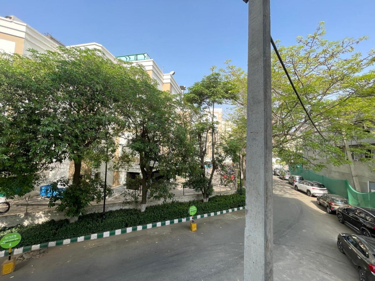Bedchambers Serviced Apartments, Mg Road 구르가온 외부 사진