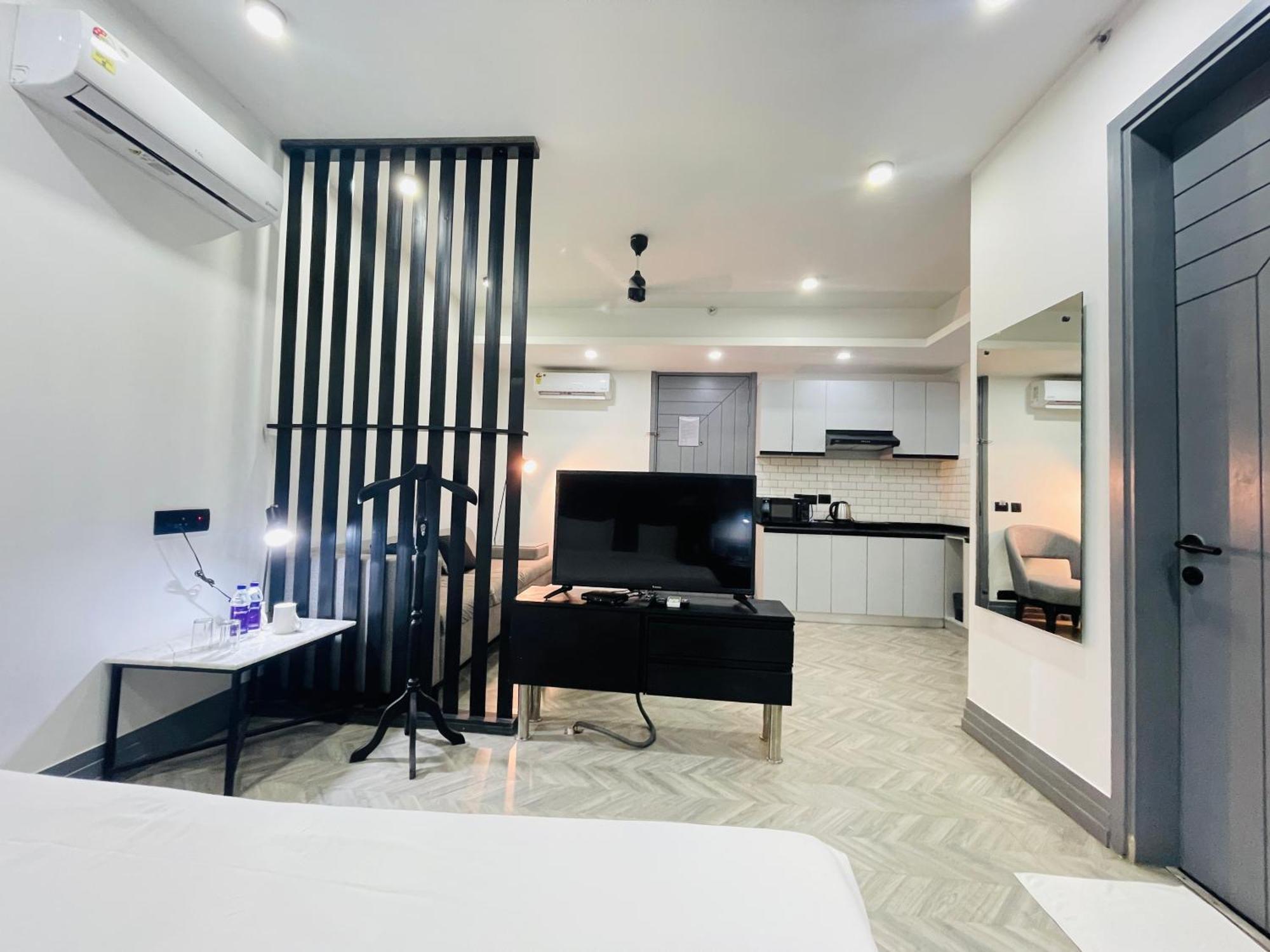 Bedchambers Serviced Apartments, Mg Road 구르가온 외부 사진
